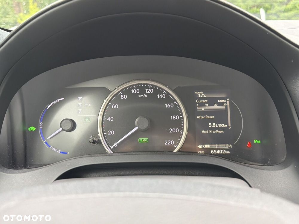 Lexus CT 200h F Sport - 23