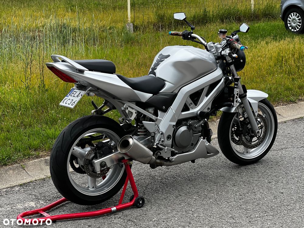 Suzuki SV - 2