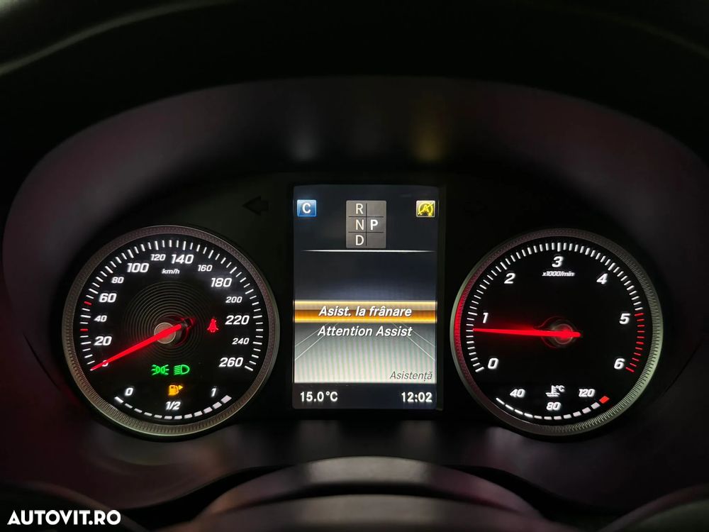 Mercedes-Benz GLC 220 d 4Matic 9G-TRONIC - 30