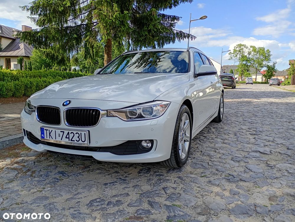 BMW Seria 3 318d DPF - 10