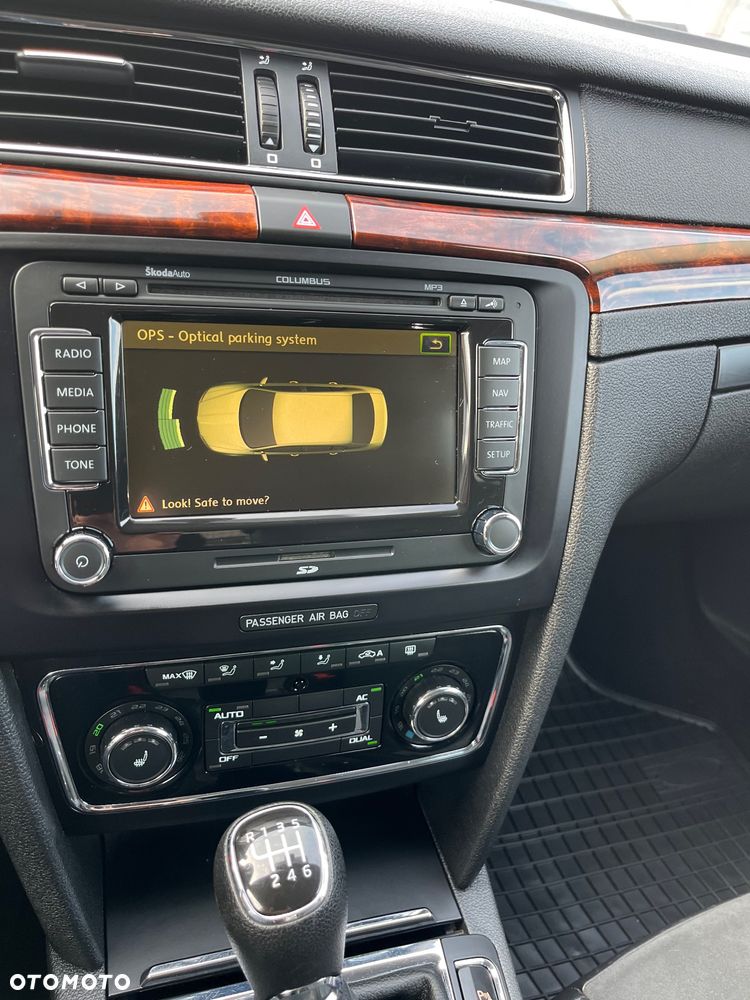 Skoda Superb 1.4 TSI Exclusive - 35