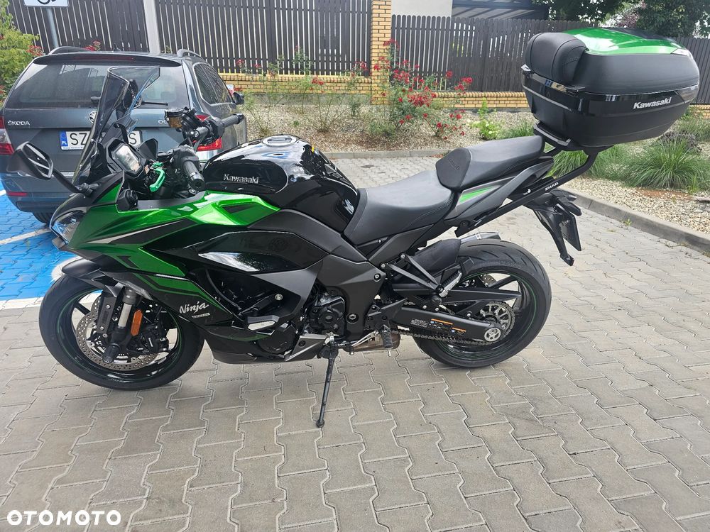 Kawasaki Ninja 1000 SX - 8