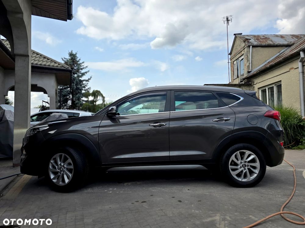 Hyundai Tucson - 4