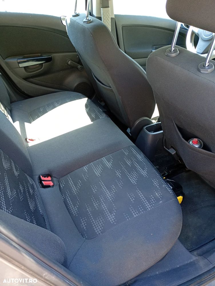 Opel Corsa 1.4 TWINPORT ECOTEC Active - 5