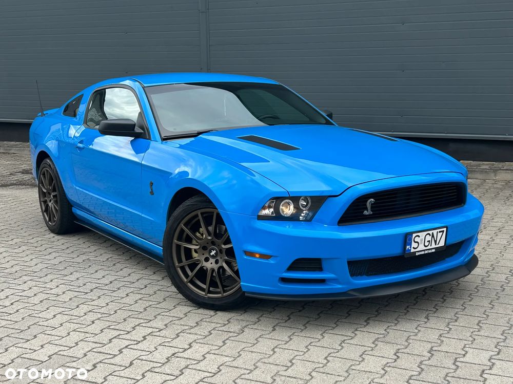 Ford Mustang 3.7 V6 - 1
