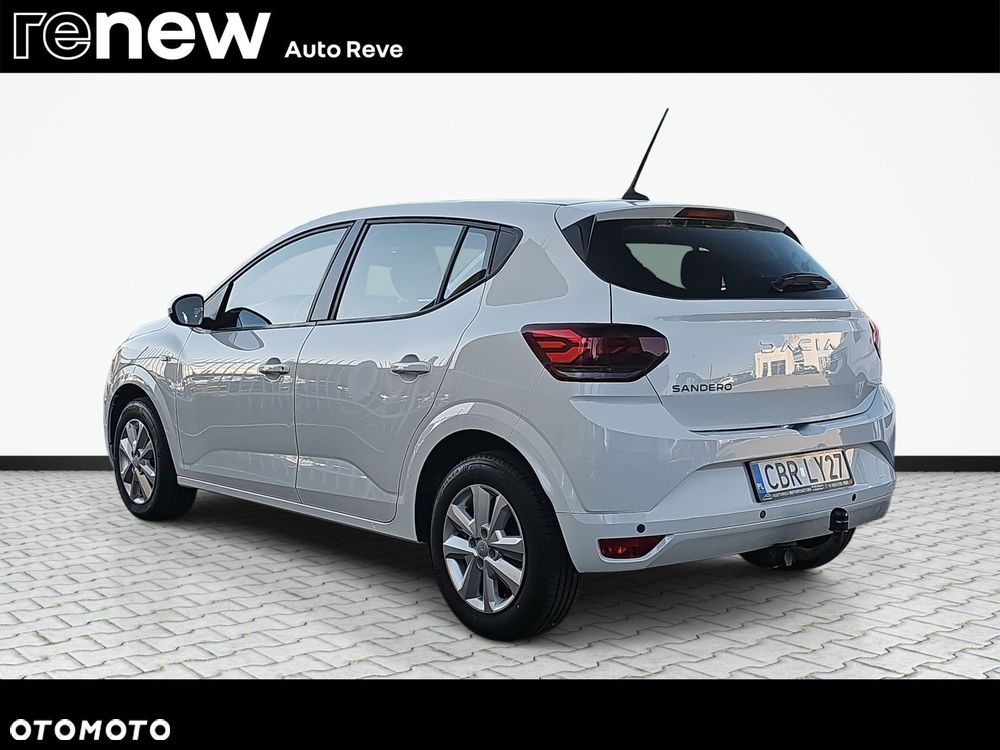 Dacia Sandero - 8