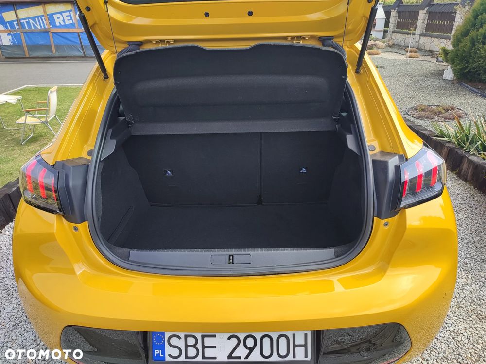 Peugeot 208 PureTech 100 Allure Pack - 11