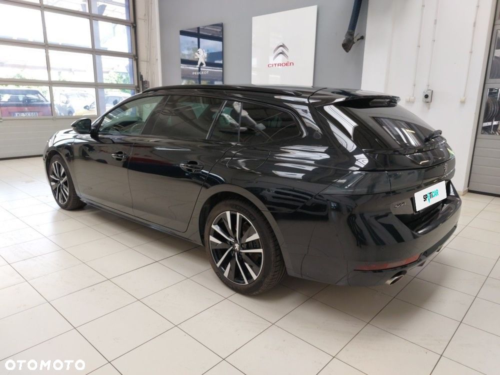 Peugeot 508 - 8