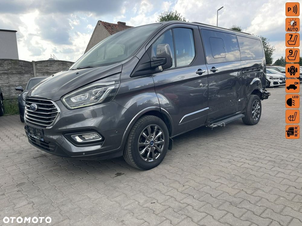 Ford Tourneo Custom