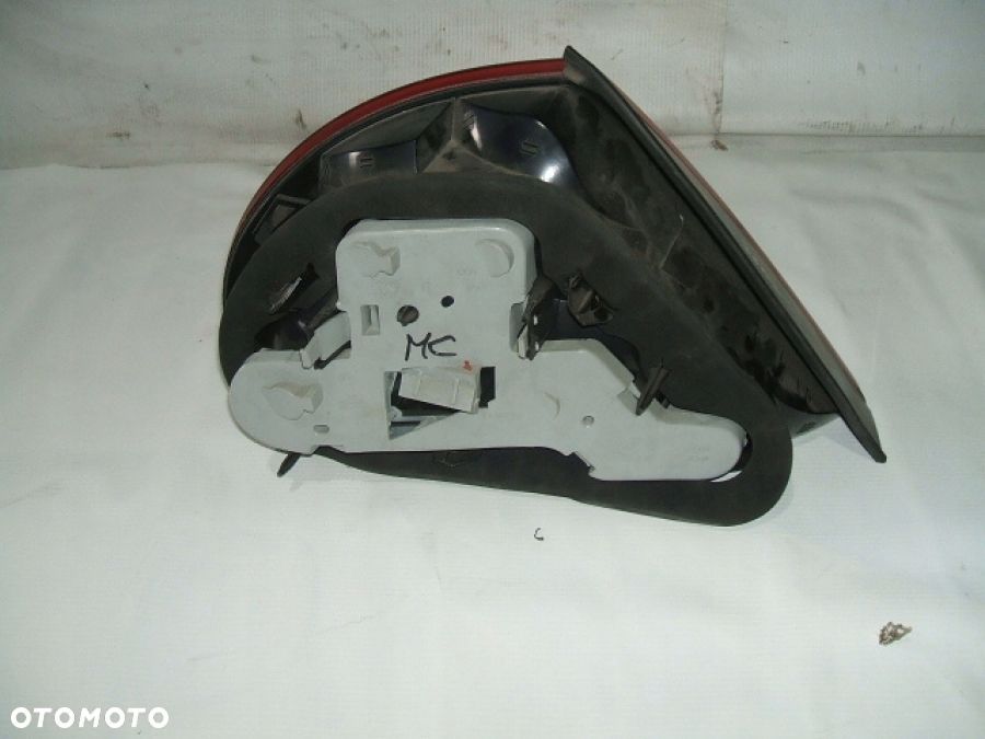 JAGUAR S-TYPE TYPE R LAMPA TYŁ TYLNA prawa ciemna - 3