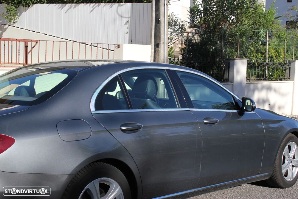 Mercedes-Benz E 220 d Avantgarde - 4