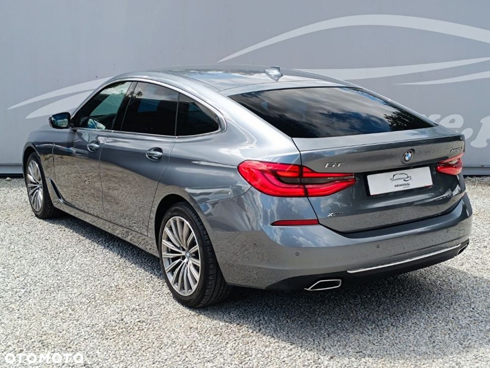 BMW 6GT - 16