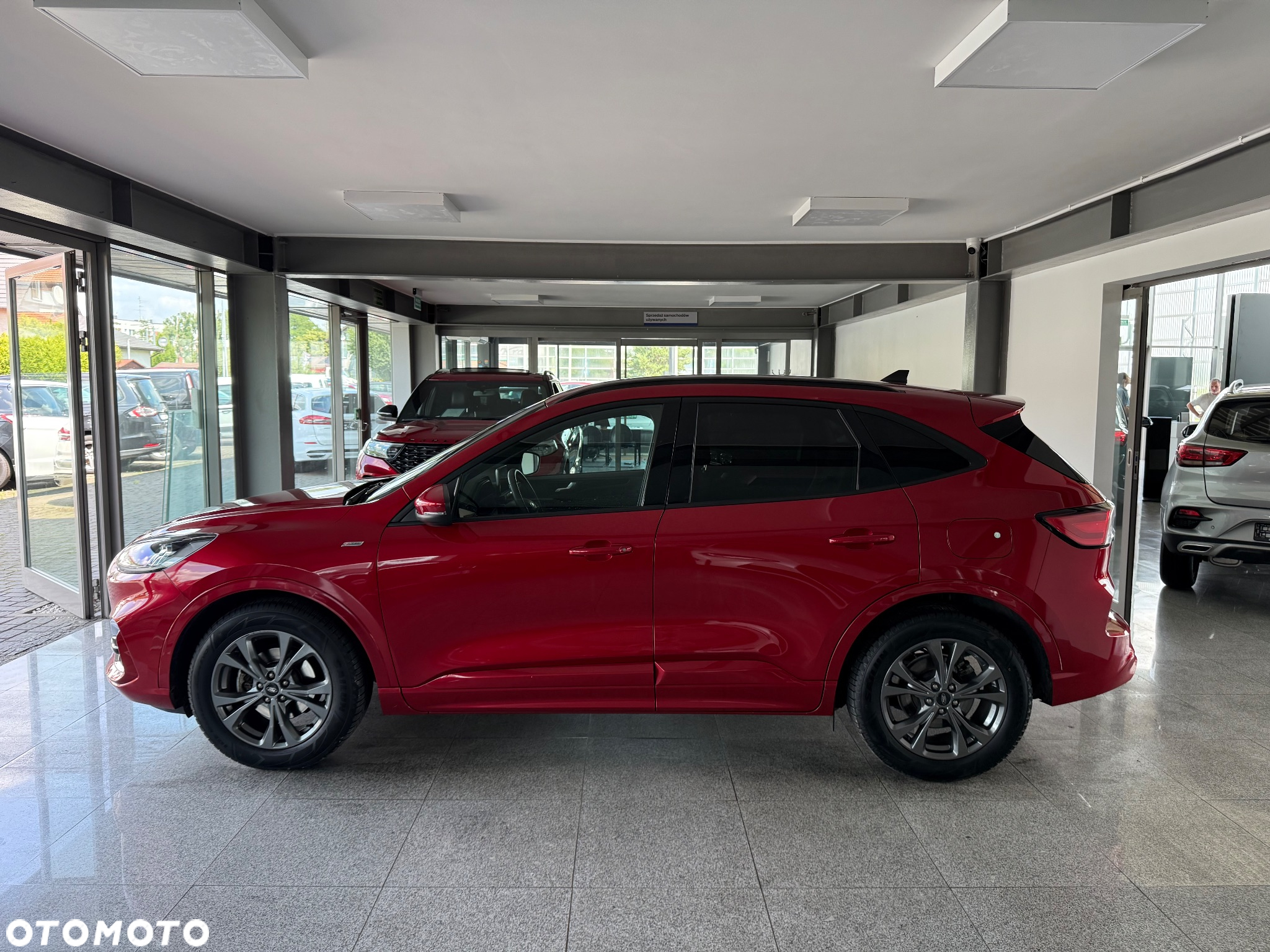 Ford Kuga 1.5 EcoBoost FWD ST-Line - 6