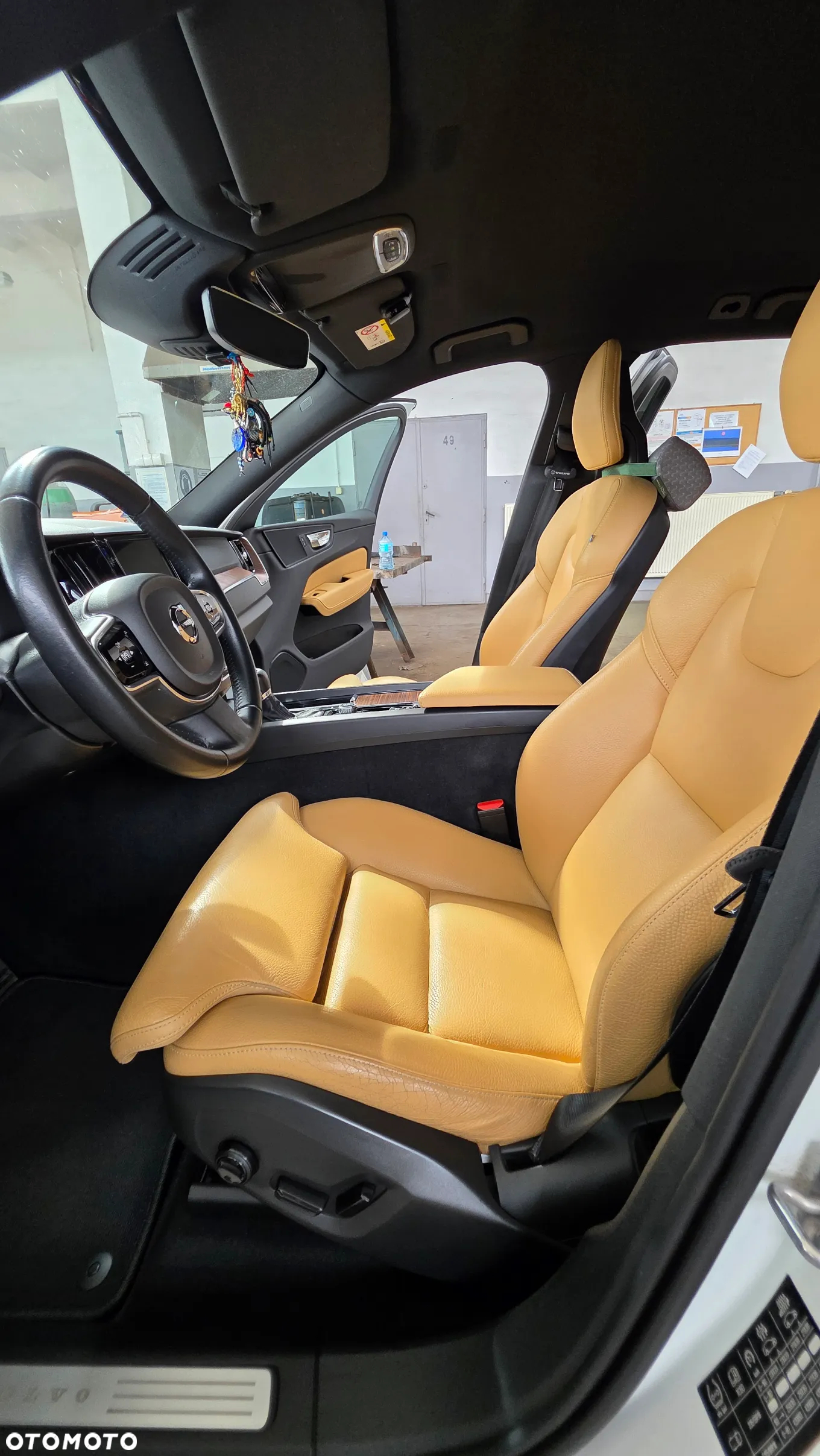 Volvo XC 60 D5 AWD Inscription - 27