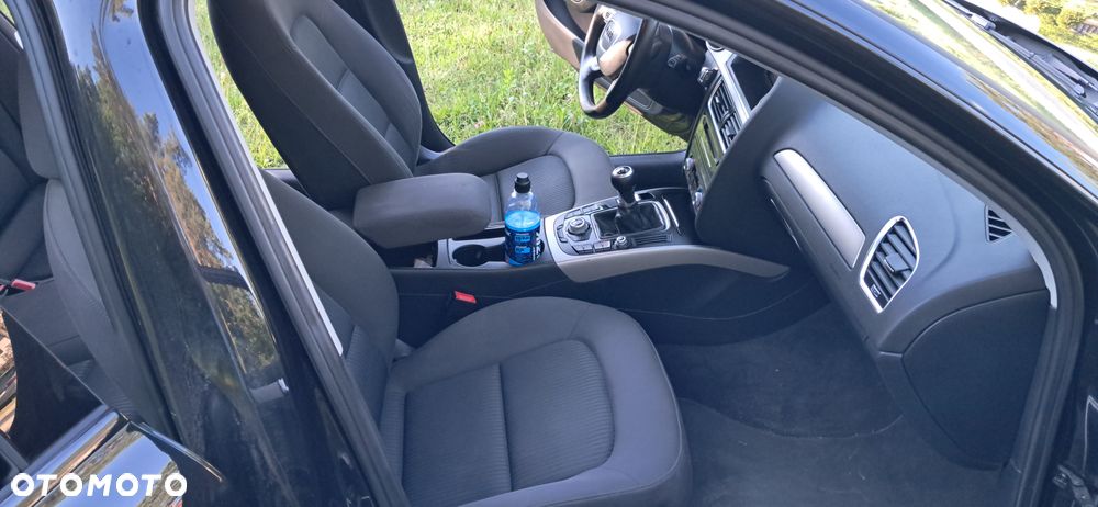 Audi A4 Limousine 1.8 TFSI Attraction - 30