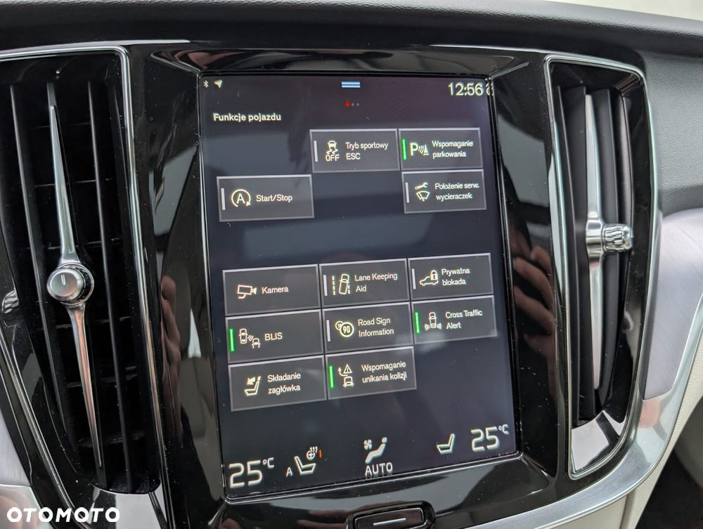 Volvo S60 T5 Momentum Pro - 32