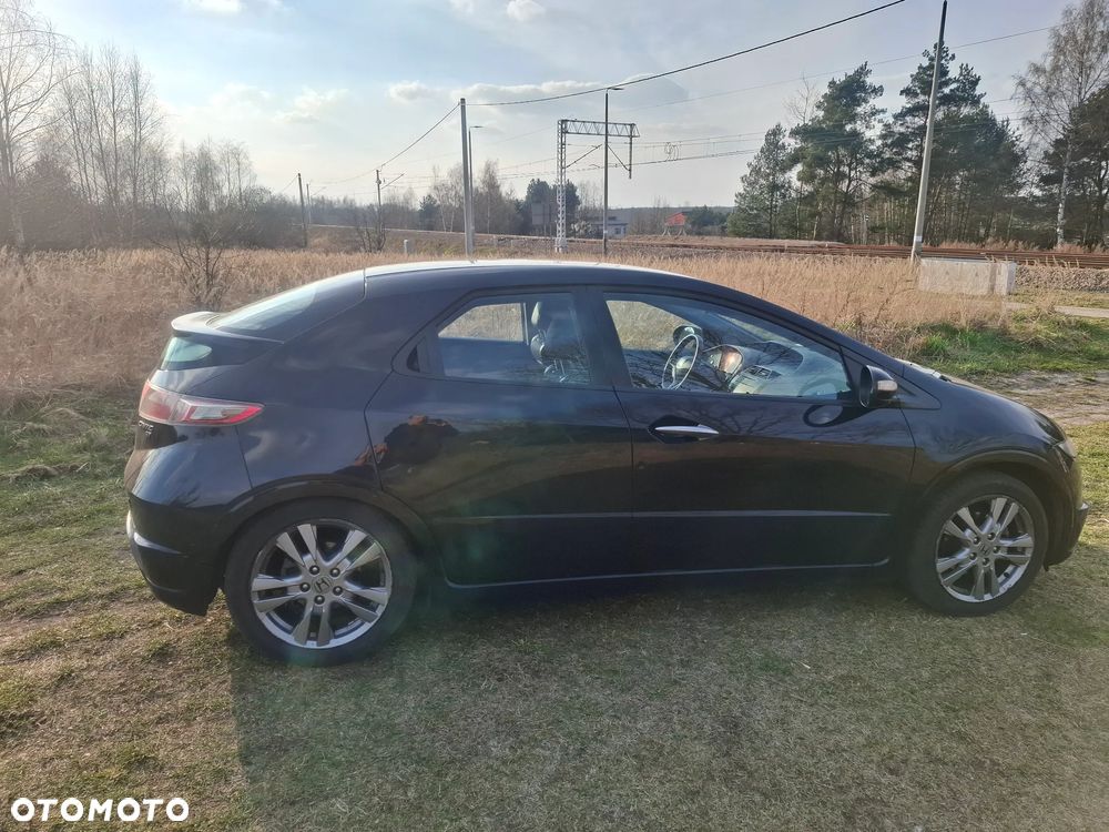 Honda Civic 1.8 Sport - 6
