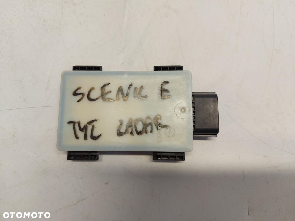 RENAULT Scenic E-Tech V 5 Radar czujnik martwego pola tył 284N06343R - 1