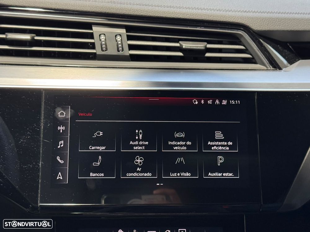 Audi e-tron 55 quattro S line - 32