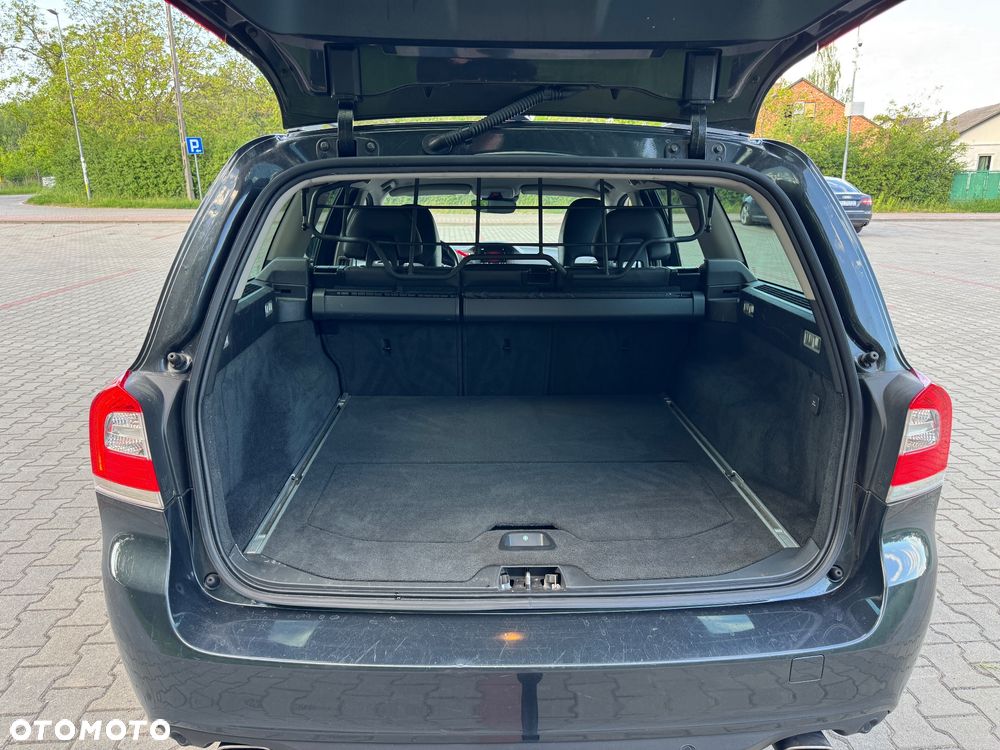 Volvo V70 D4 Momentum - 16