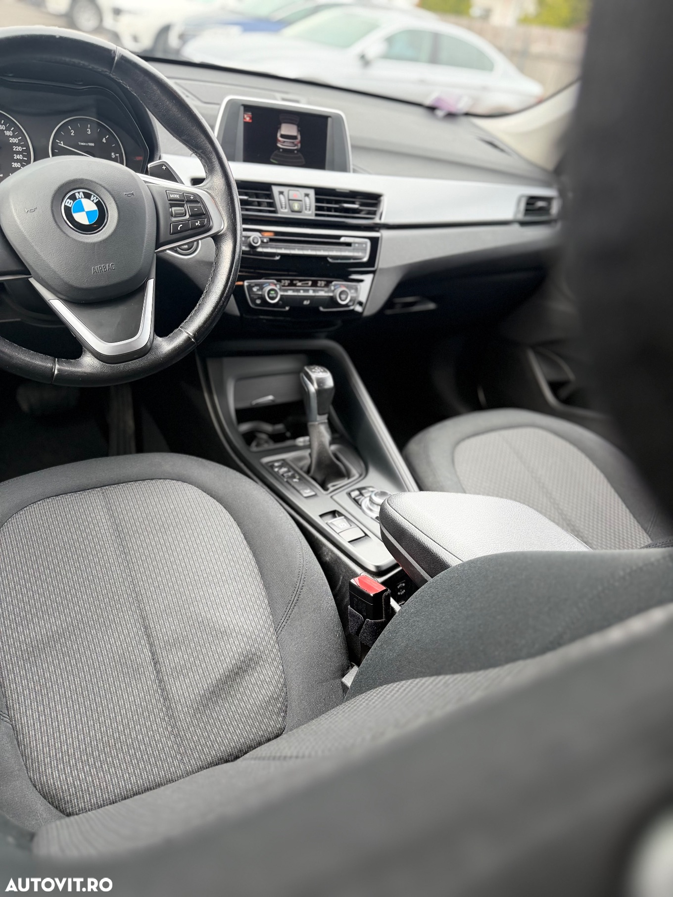 BMW X1 xDrive18d Aut. Sport Line - 3