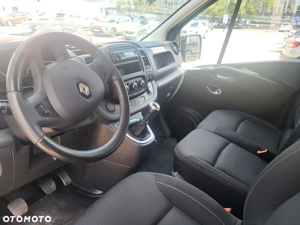 Renault Trafic - 10