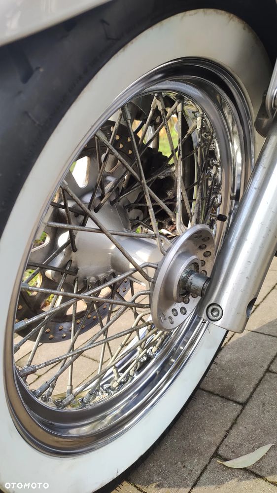 Suzuki VL 800 Volusia - 16