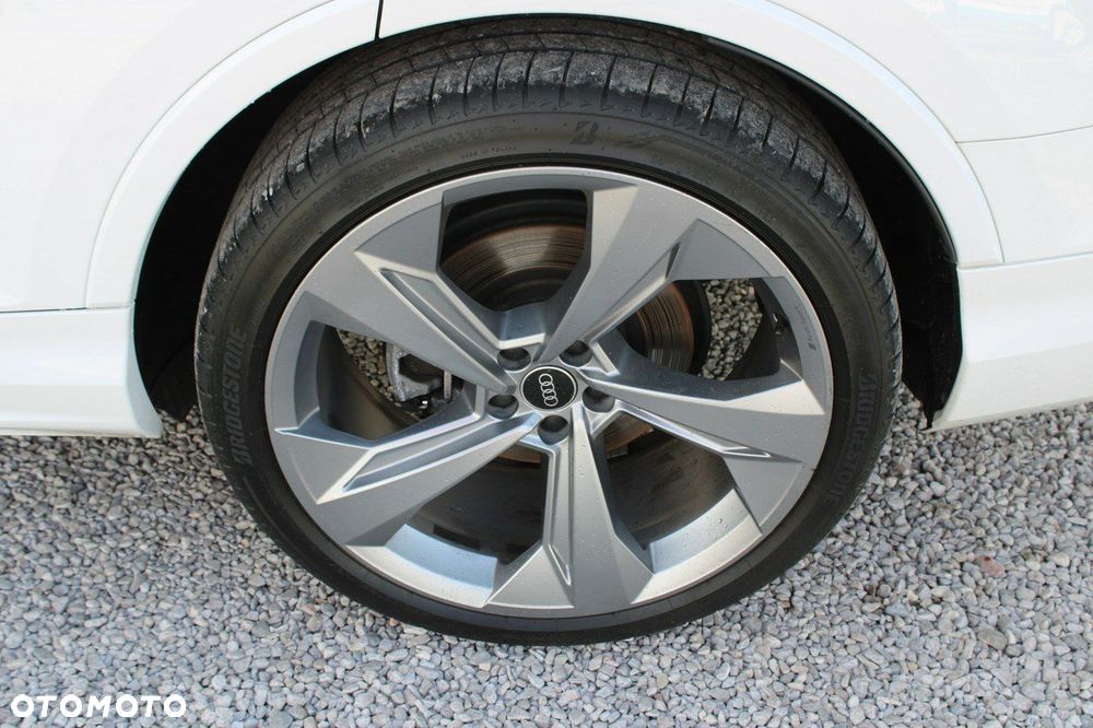 Audi Q7 - 13