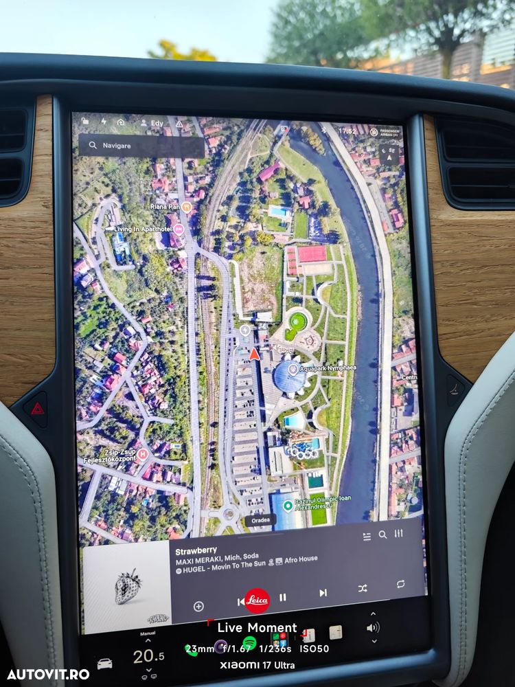 Tesla Model S - 19