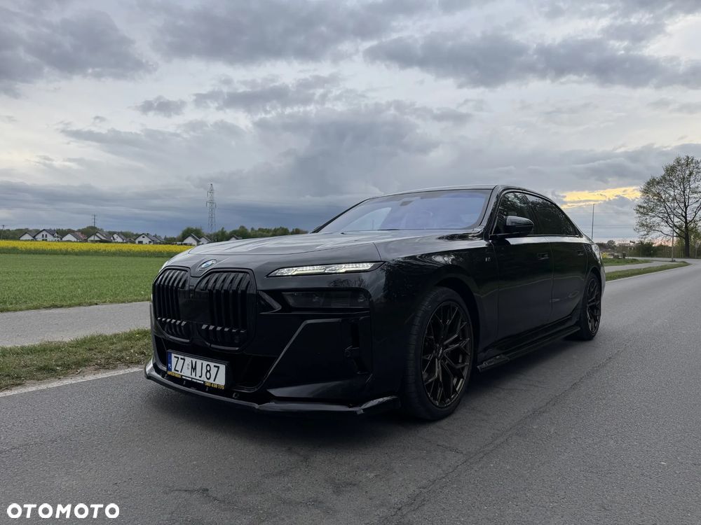 BMW Seria 7 - 1