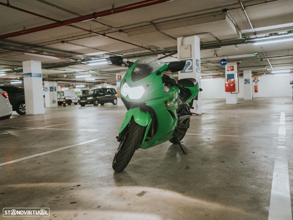 Kawasaki Ninja - 8