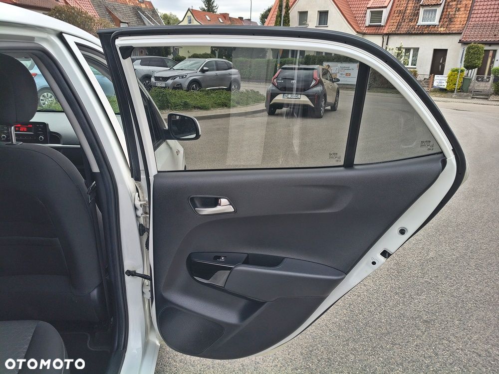 Kia Picanto 1.0 Dream-Team Edition - 19