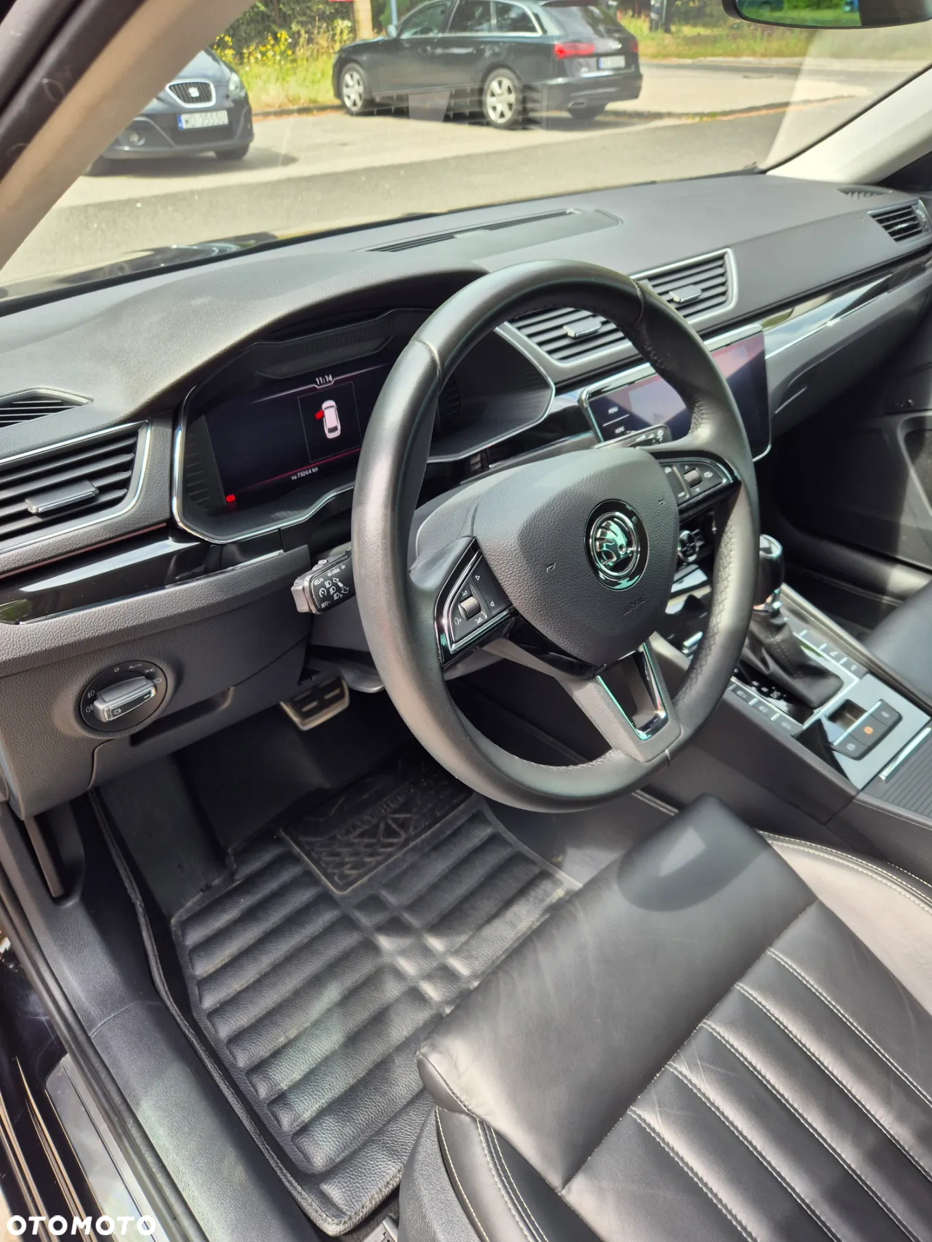 Skoda Superb 2.0 TDI L&K DSG - 10