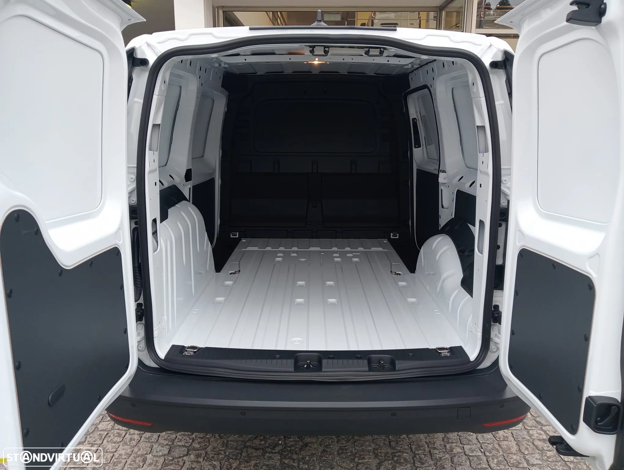 Ford Transit Connect Van 2.0 EcoBlue Trend - 15