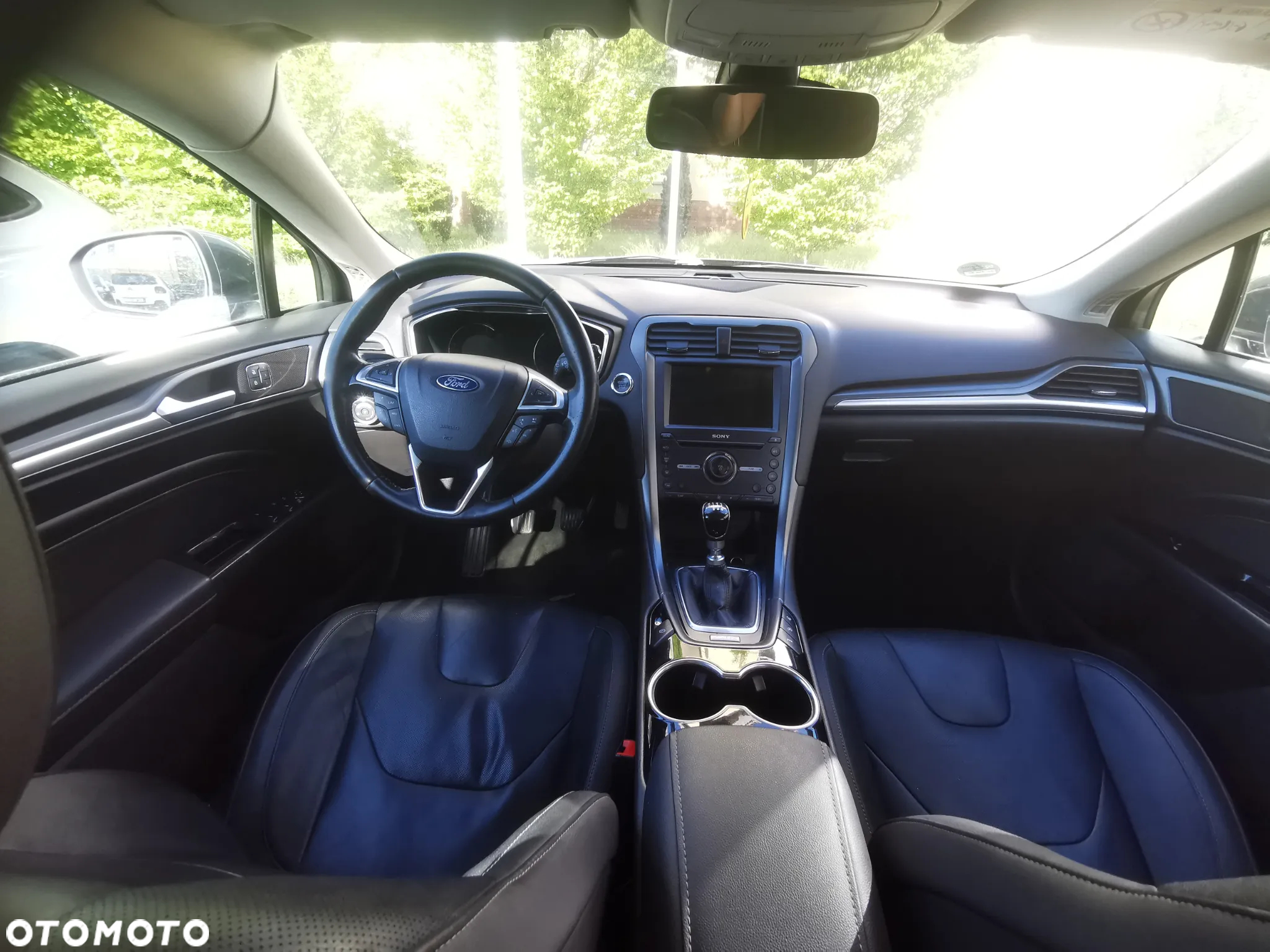 Ford Mondeo - 8