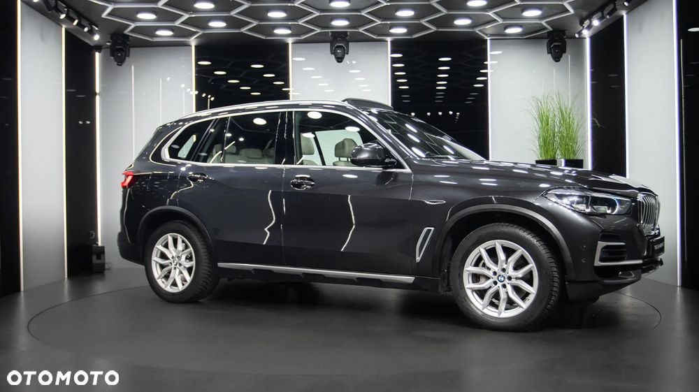 BMW X5 xDrive30d mHEV - 9
