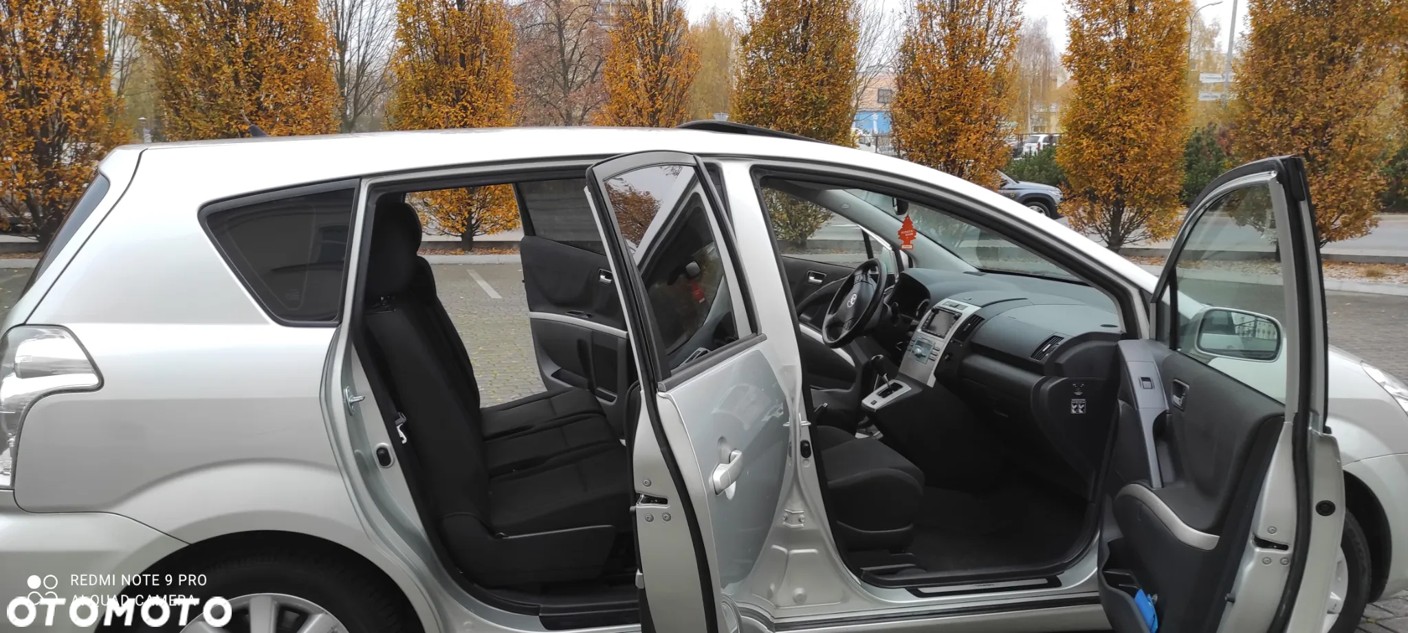 Toyota Corolla Verso 1.8 Prestige 7os MM - 28