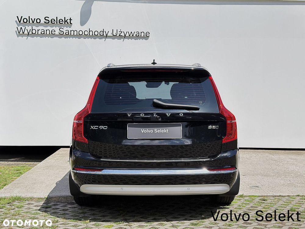 Volvo XC 90 - 7