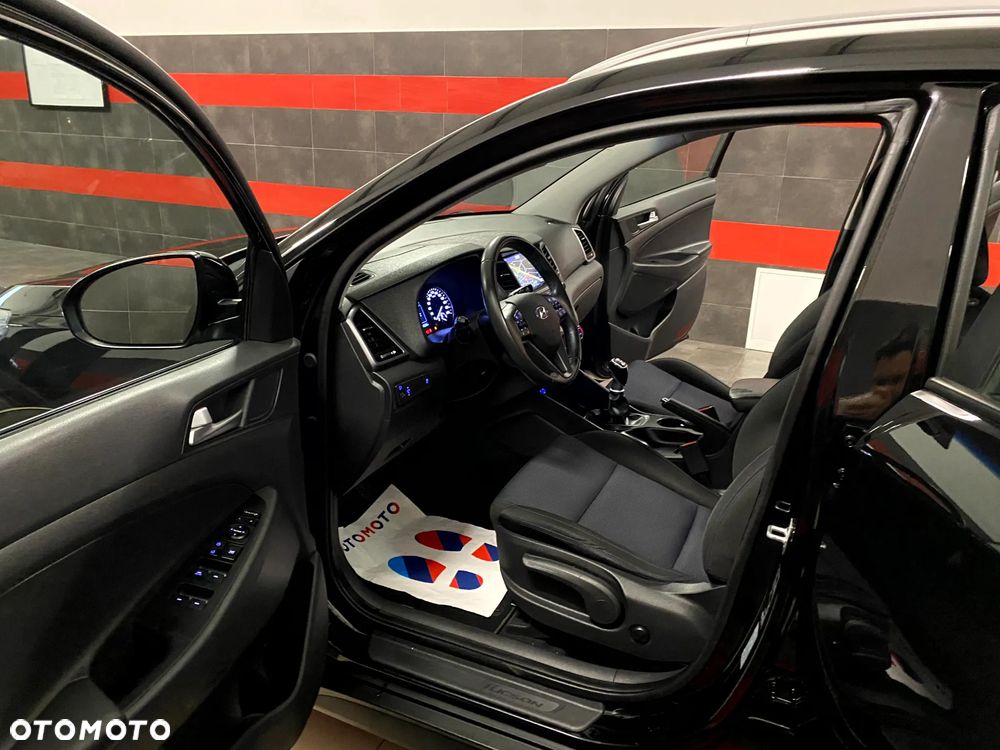 Hyundai Tucson 1.6 GDI BlueDrive Design 2WD - 14