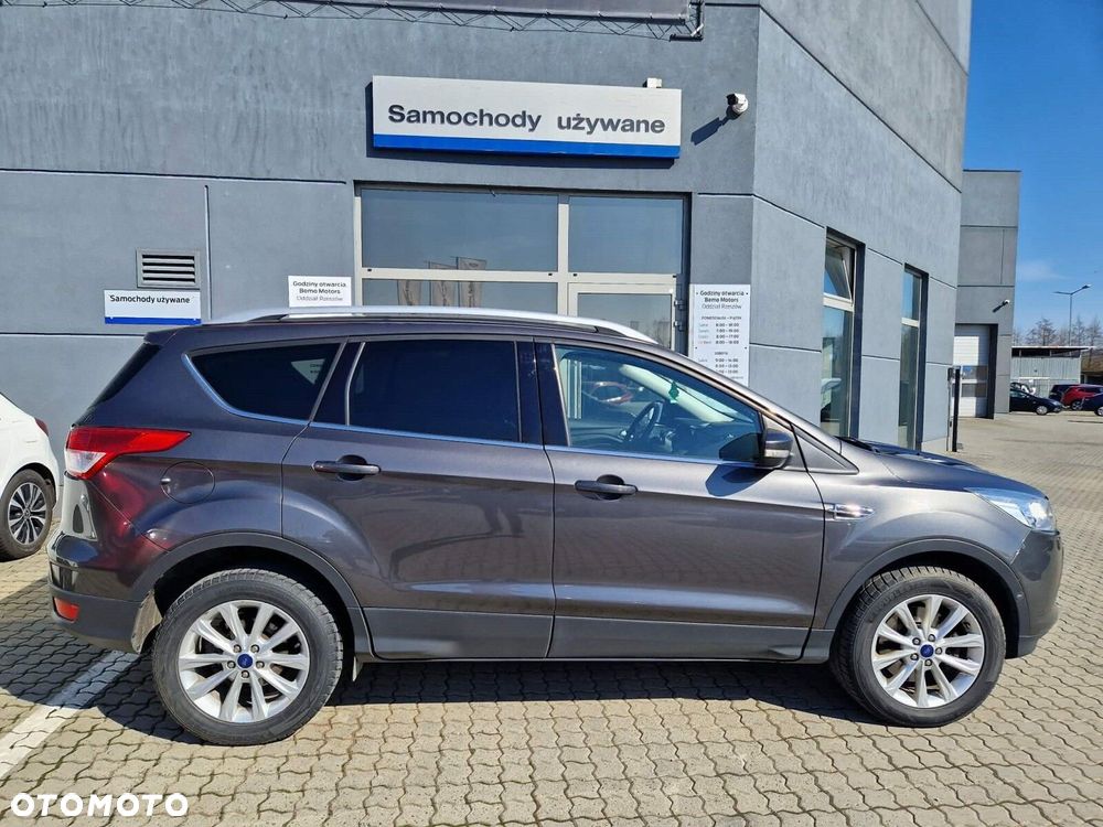 Ford Kuga - 10