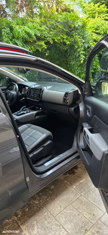 Citroën C5 Aircross 1.6 PureTech S&S EAT8 Shine - 27