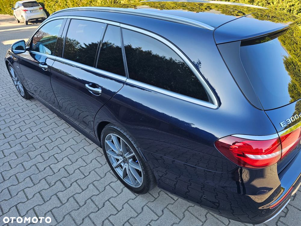 Mercedes-Benz Klasa E 300 d 9G-TRONIC AMG Line - 13