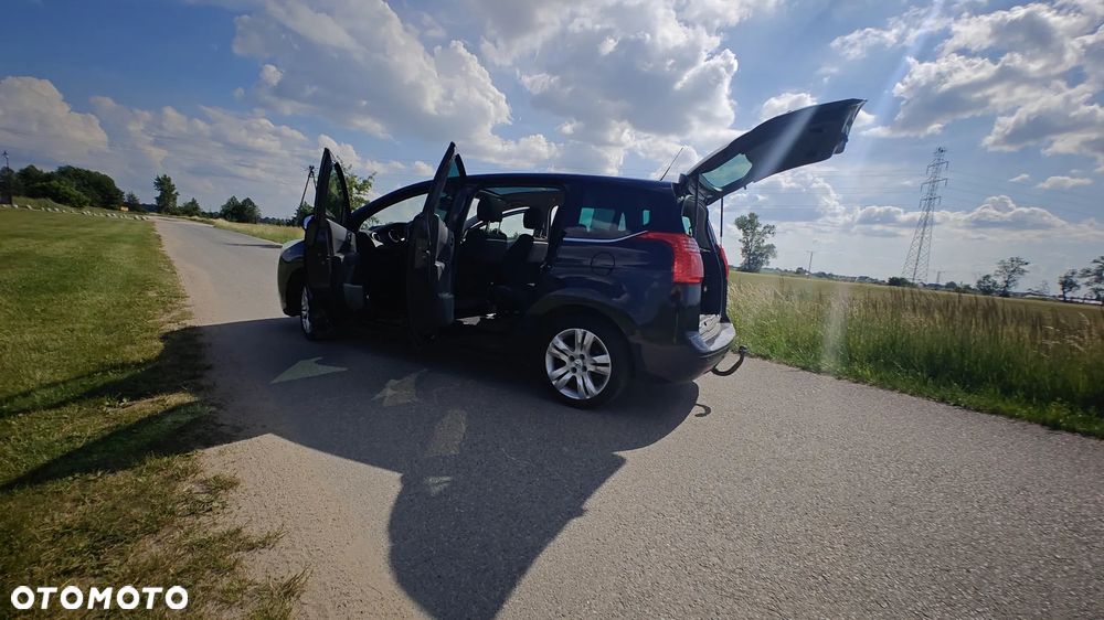 Peugeot 5008 HDI FAP 150 Premium - 14