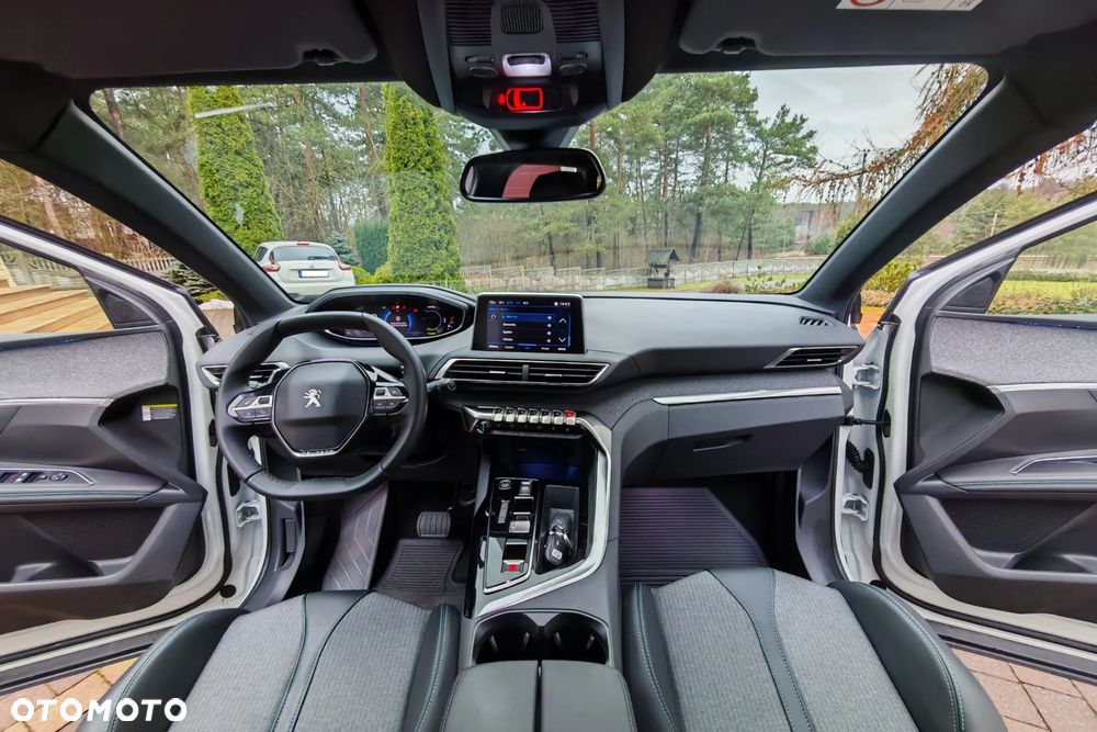 Peugeot 3008 1.2 PureTech mHEV Allure Pack S&S e-DCS6 - 9