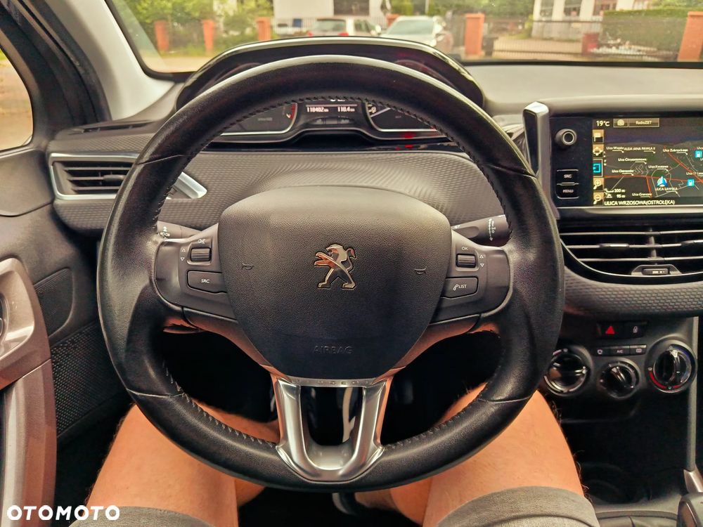 Peugeot 2008 - 15