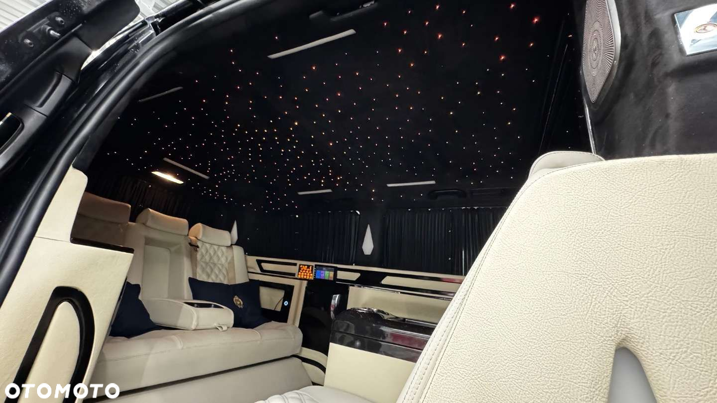 Mercedes-Benz Vito - 32