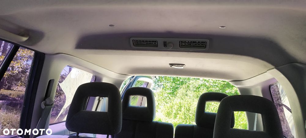 Suzuki Grand Vitara 2.7 V6 7os - 18