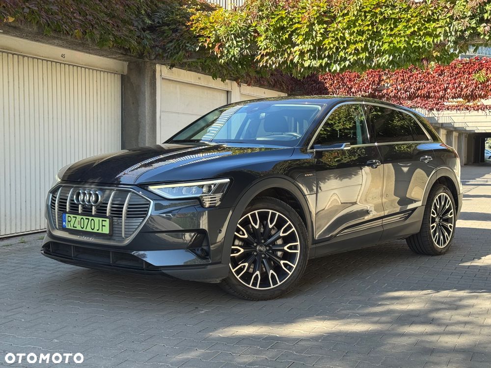 Audi e-tron 55 Quattro Advanced - 4