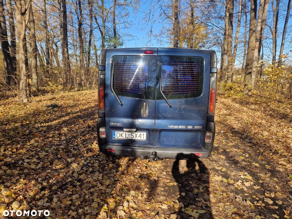 Opel Vivaro - 11
