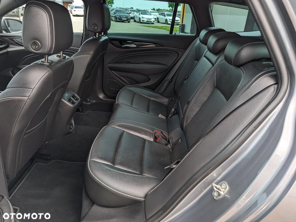 Opel Insignia 2.0 Direct Inj Trb 4x4 Ultimate Exclusive - 37